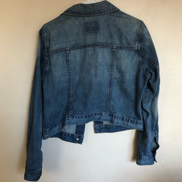 🚨LAST CHANCE🚨 Old Navy Jean Jacket - Picture 2 of 6